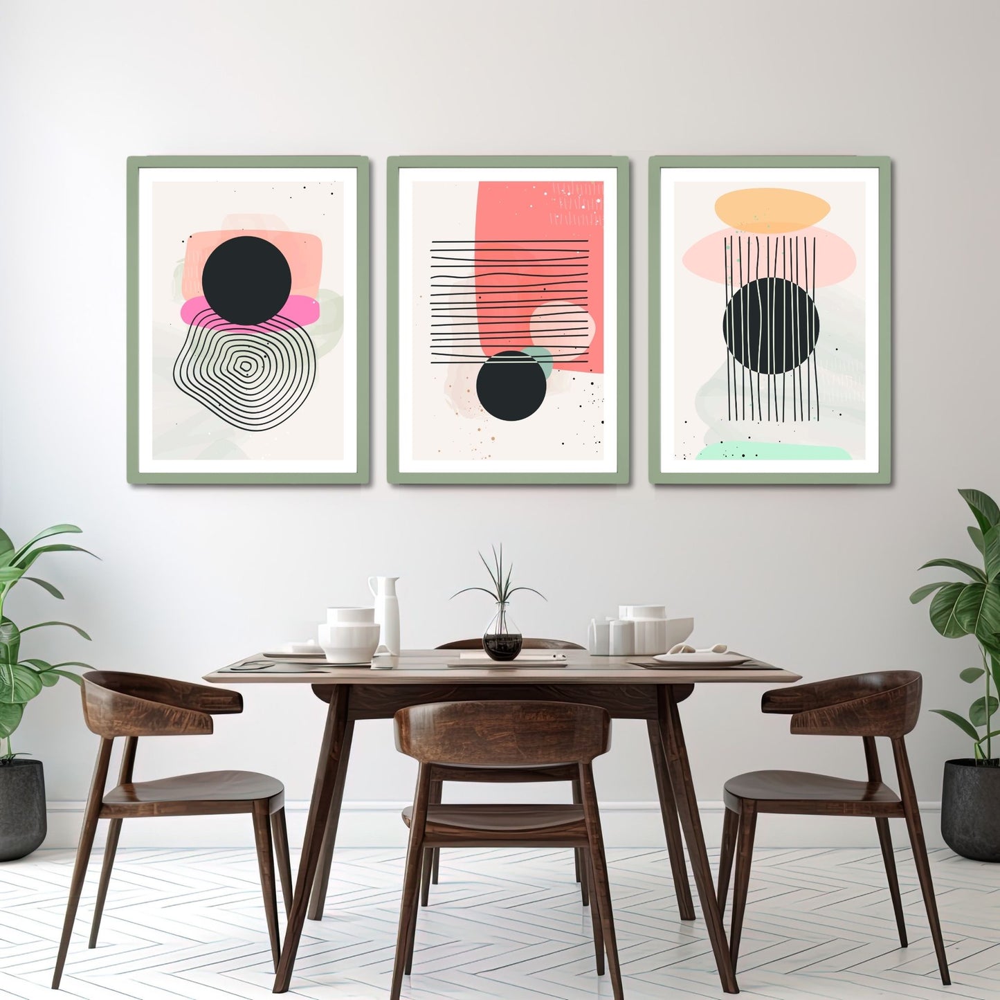 Illustrasjonsfoto som viser Abstract Shapes No 1, 2, og 3 som plakater i rammer.