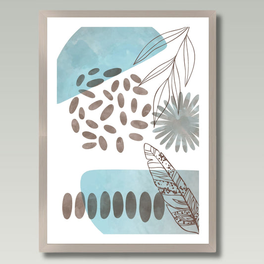 "Abstrakt Harmoni No3", et unikt kunstverk som kombinerer naturlige former og abstrakt design i delikate blåtoner og jordfarger. Illustrasjon viser motivet som plakat i lys ramme.