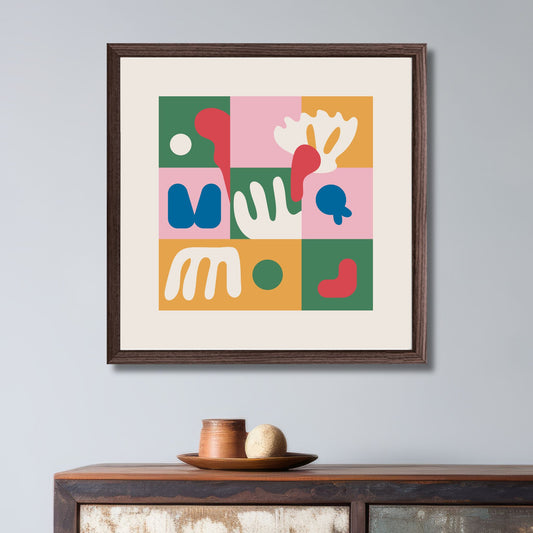 Dette moderne kunstverket er en hyllest til Henri Matisse og hans karakteristiske form og fargelek. Plakaten er perfekt for kunstelskere som ønsker et unikt og fargerikt uttrykk på veggen. Illustrasjonsfoto viser plakat i mørk ramme.