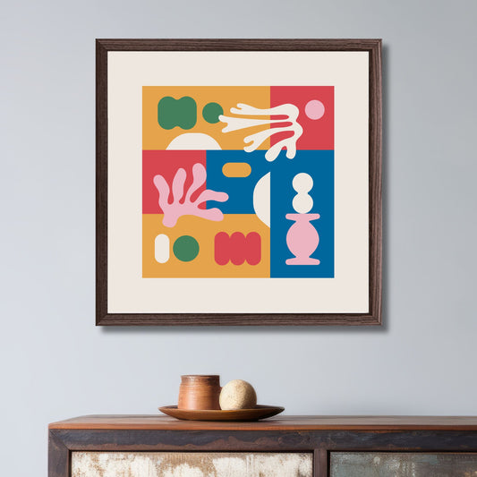 Dette moderne kunstverket er en hyllest til Henri Matisse og hans karakteristiske form og fargelek. Plakaten er perfekt for kunstelskere som ønsker et unikt og fargerikt uttrykk på veggen. Illustrasjonsfoto viser plakat i mørk ramme.