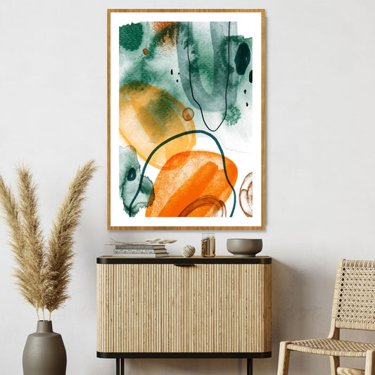 Grafisk kunst med abstrakt mønster. Fargenyanser i oransje og grønn på hvit bunn.