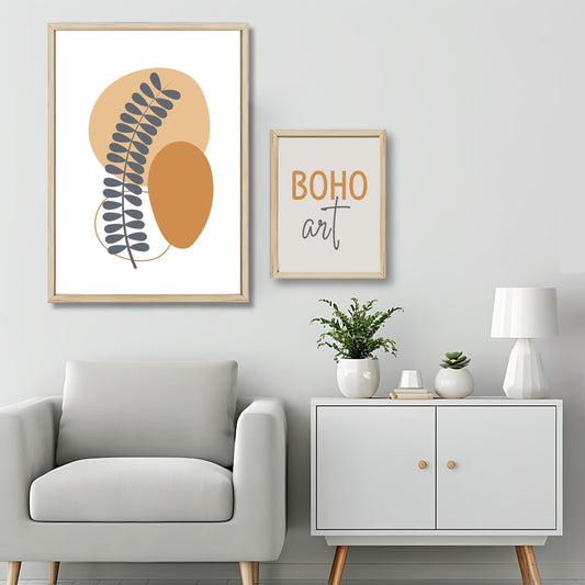 Dette kunstverket er inspirert av moderne minimalistisk design med innslag av naturlige former og fargetoner, perfekt for deg som ønsker å skape en varm og innbydende atmosfære. Illustrasjonsfoto viser motivet som plakat i lys ramme.