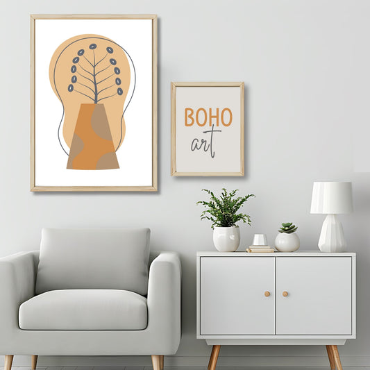 Dette kunstverket er inspirert av moderne minimalistisk design med innslag av naturlige former og fargetoner, perfekt for deg som ønsker å skape en varm og innbydende atmosfære. Illustrasjonsfoto viser motivet som plakat i lys ramme.