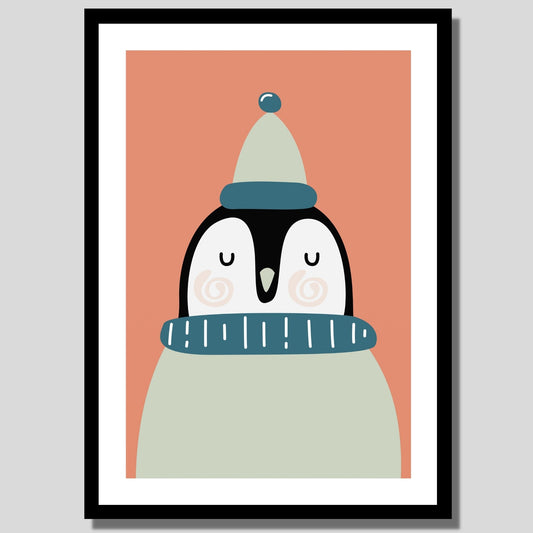 Cartoon Animal. Grafisk plakat for barnerommet. Pingvin med beige genser og topplue på mørk rosa bakgrunn. llustrasjon av plakat med hvit kant rundt i sort ramme.