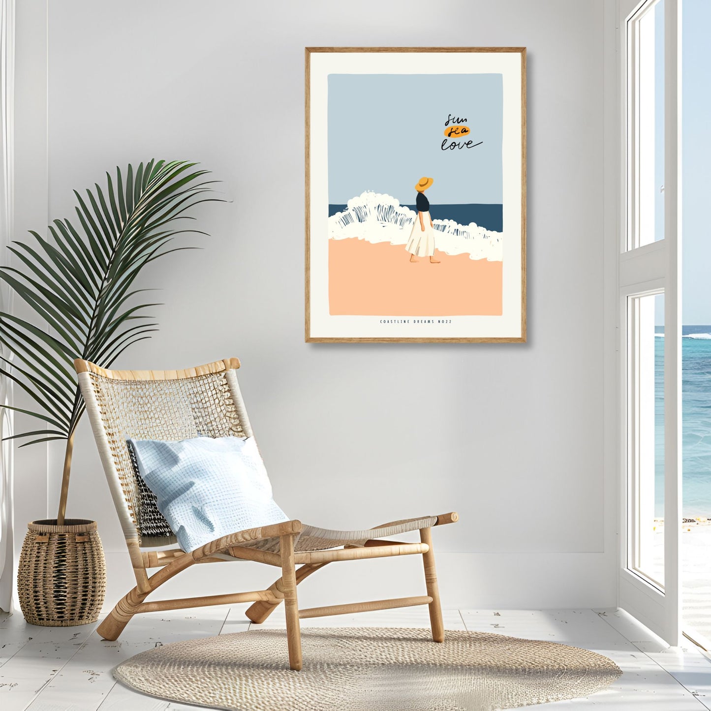 Coastline Dreams No22 – Plakat
Kvinne i solhatt vandrer barfot langs vannkanten mens bølgene slår inn. Teksten "sun sea love" understreker den varme følelsen av sommer og frihet. Illustrasjon viser plakat i eik ramme.