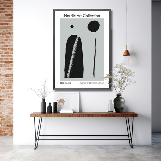 Denne grafiske plakaten i sort og grått - gir en subtil, og sterk visuell appell som vil komplementere en rekke innredningsstiler. Illustrasjonsfoto viser plakaten i sort ramme.