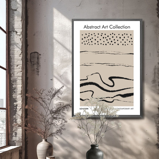 Denne grafiske plakaten i sort og beige - gir en subtil, og sterk visuell appell som vil komplementere en rekke innredningsstiler. Illustrasjonsfoto viser plakaten i sort ramme.