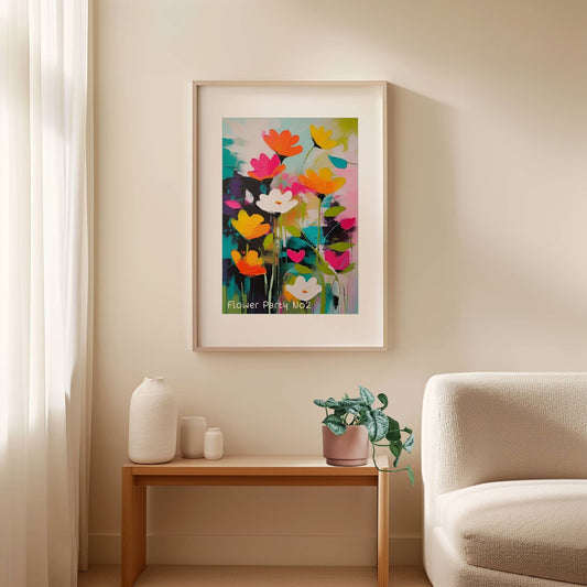 Dette kunstverket kombinerer en eksplosjon av farger med abstrakte blomster i en energisk og moderne stil. Illustrasjon viser plakat i lys ramme.