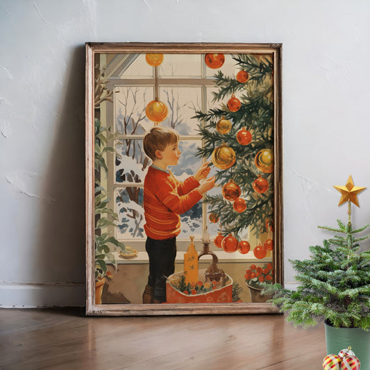 En liten gutt henger gullkuler på treet foran et vinterhvitt vindu. Illustrasjon viser plakat uten hvit kant i ramme.