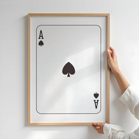 KORTSTOKK Spar Ess Plakat i ramme på vegg – legendarisk kortmotiv som plakatkunst