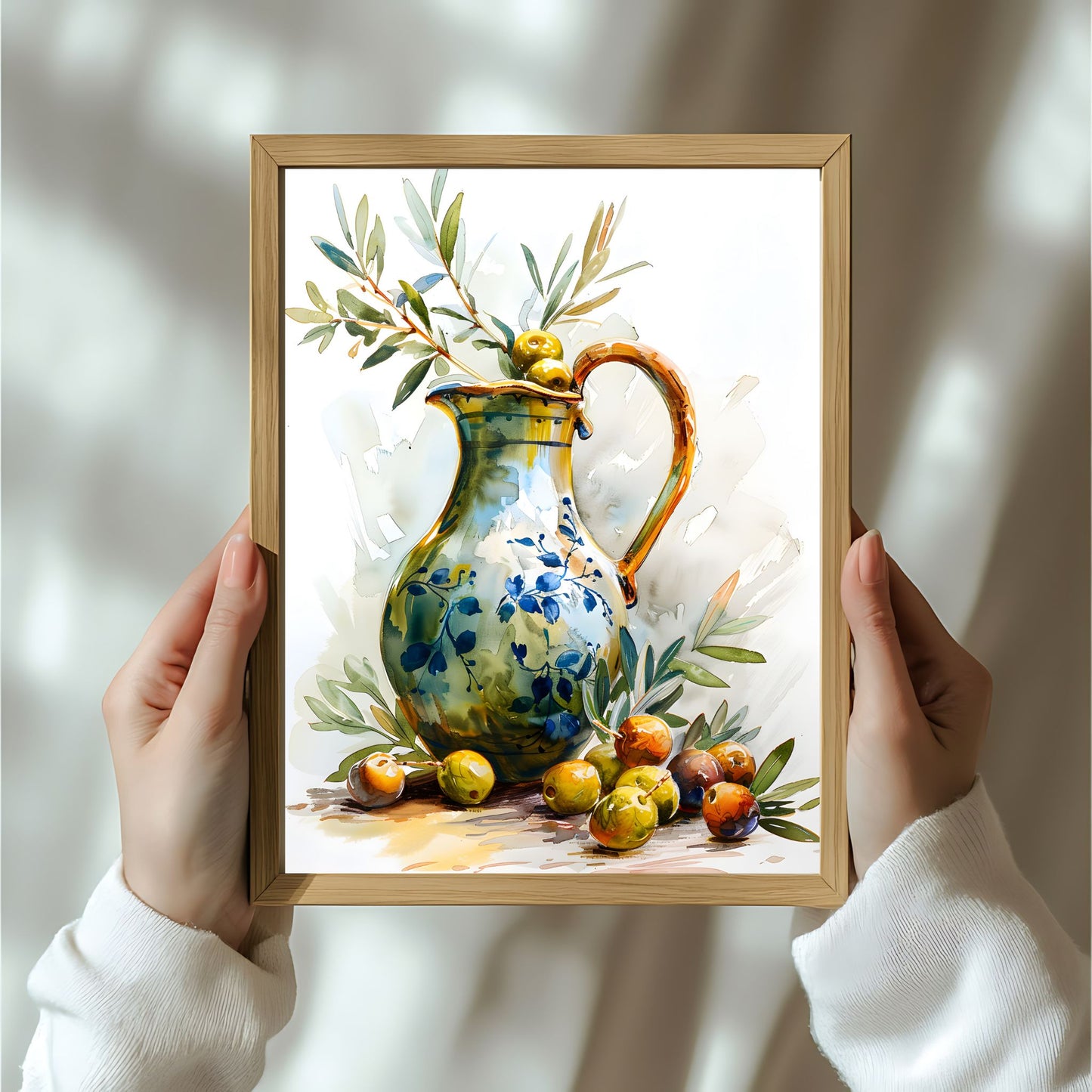 Dette akvarellmotivet er rikt på detaljer, og fargepaletten av varme jordtoner og dype grønne nyanser gir en følelse av autentisk middelhavsliv til ditt hjem. Illustrasjon viser plakat i eik ramme.