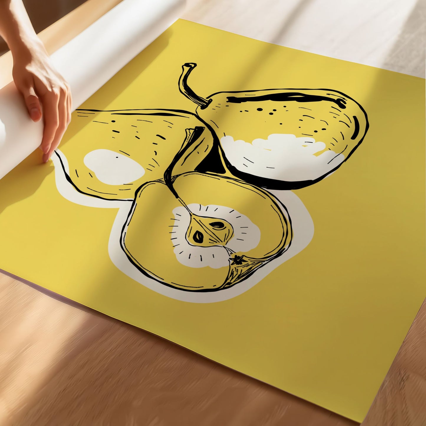 Dette fargerike kunstverket fremhever en illustrasjon av pærer i en livlig gul bakgrunn, som gir rommet ditt et unikt og energisk uttrykk.