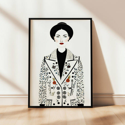 Med et elegant portrett av en kvinne i en unik blomsterdekorert frakk, gir denne plakaten et luksuriøst preg til ethvert rom. Illustrasjon viser plakat i sort ramme.