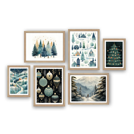 Komplett plakatpakke med seks harmoniske julemotiver i blå, gull og grønne toner: Golden Forest, Winter Village, , Golden Ornaments og Winter Walk. Illustrasjon viser plakater med hvit kantlinje i ramme.