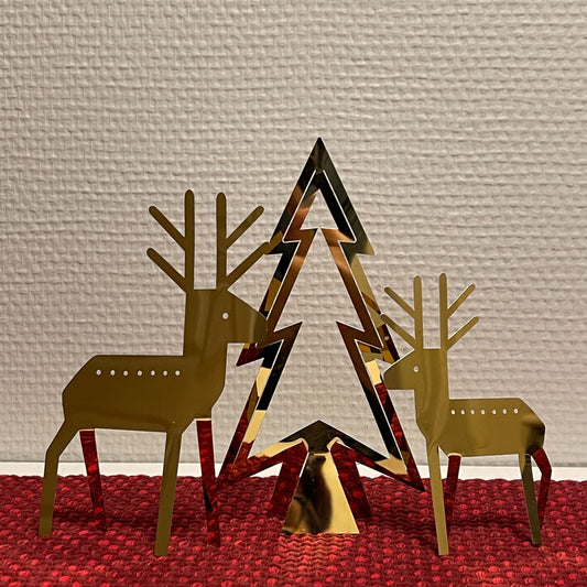 "Reinsdyr og juletre i gullfarget metall" – Elegant julepynt for et moderne hjem!