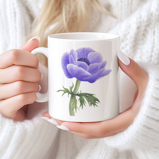 Sommerkrus ANEMONE No1 viser en enkelt lilla anemone i botanisk stil – ren og detaljert med dybde i både form og farge. Med tekst på baksiden.