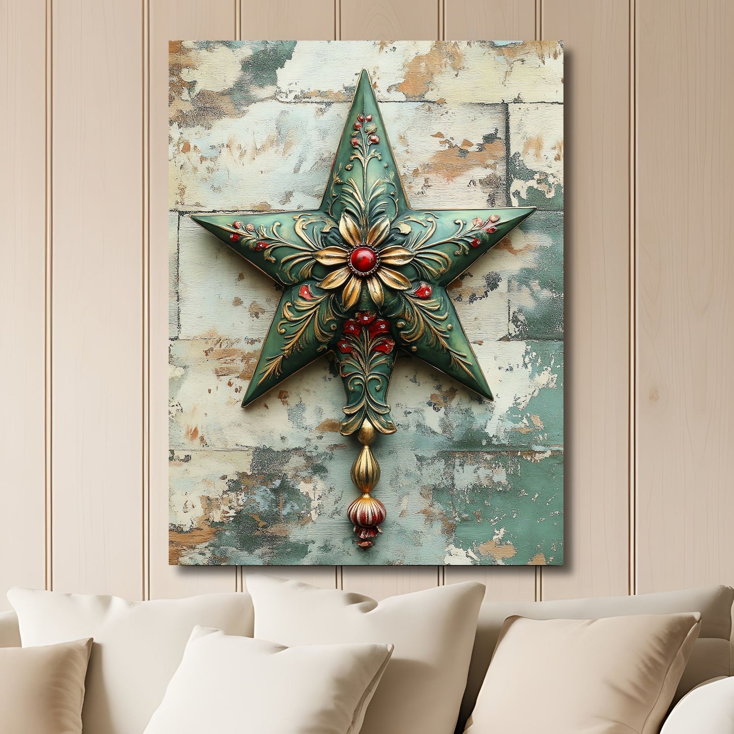 Dette motivet viser en detaljert julepynt i form av en stjerne med grønne og gyldne nyanser, omgitt av en rustikk bakgrunn. Illustrasjon viser motivet som plakat med hvit kant i lys ramme.