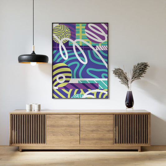 Color Rhythm abstrakt plakat i sort ramme over moderne skjenk