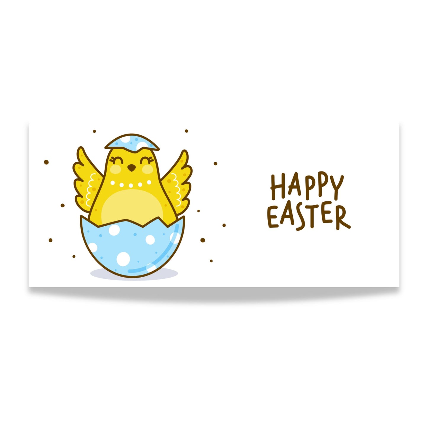 Illustrasjon av glad gul påskekylling som klekker fra blått prikkete egg med teksten Happy Easter.