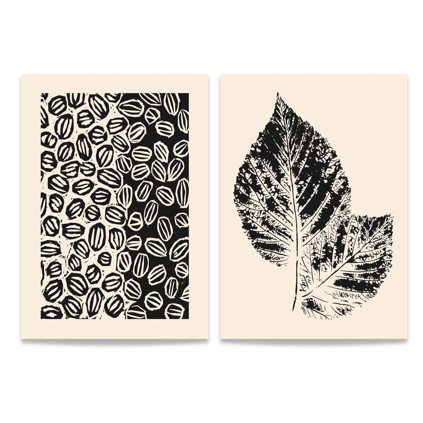 Duo med grafiske naturmotiver fra Soft Balance Collection på lys bakgrunn.