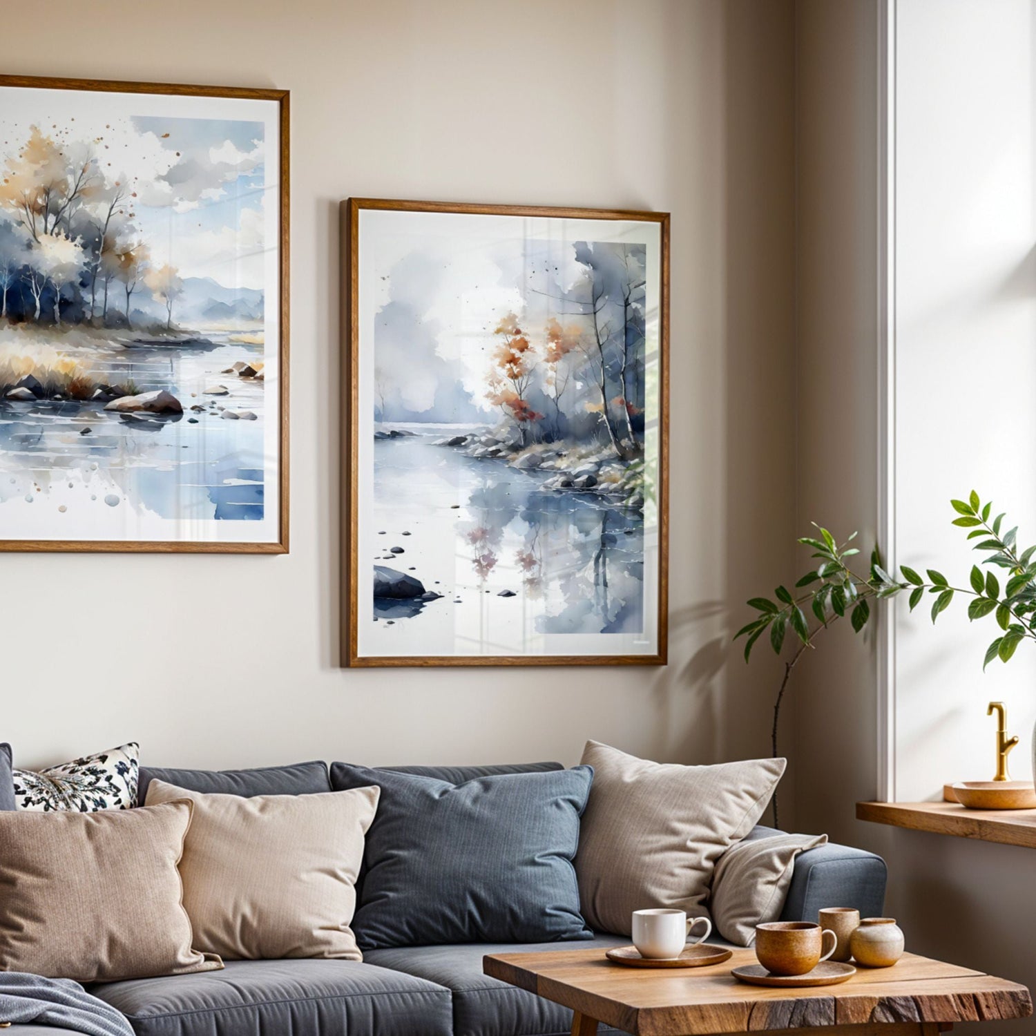 Kollasj med plakater fra Silent Waters Collection – akvarellinspirerte landskapsmotiver med stille elver, dempede fargetoner og nordisk natur i horisontalt og vertikalt format.