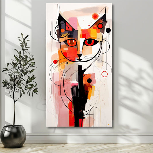 Dette kunstmaleriet viser en katt i en dynamisk fargekombinasjon av svart, gult, rødt og grått på en elegant beige bakgrunn.  Illustrasjonsfot viser lerretsmotivet på en vegg.