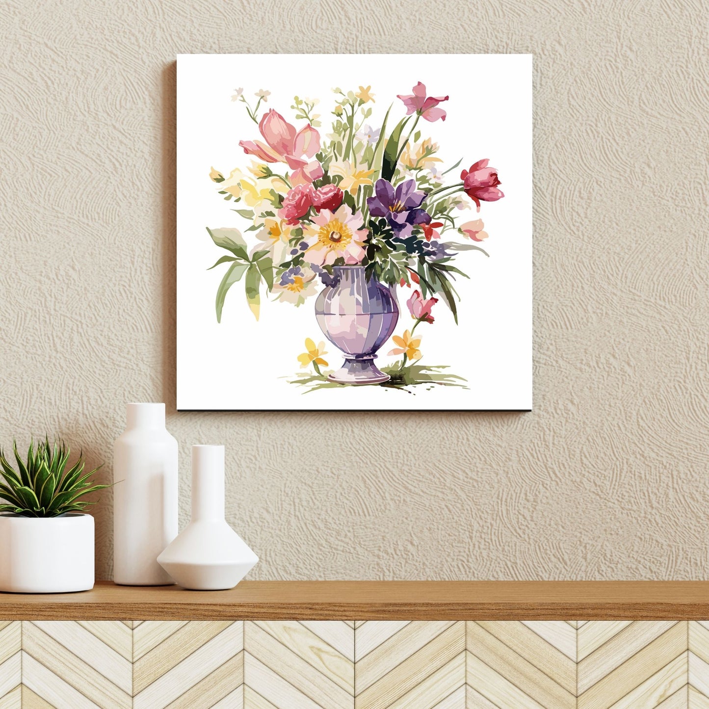 Vår "Blomster i vase" plakat og lerret er kunstnerisk utformet med grafiske illustrasjoner i akvarell, som skildrer en fargerik blomsterbukett i vase.  Illustrasjonen viser motivet på lerret.
