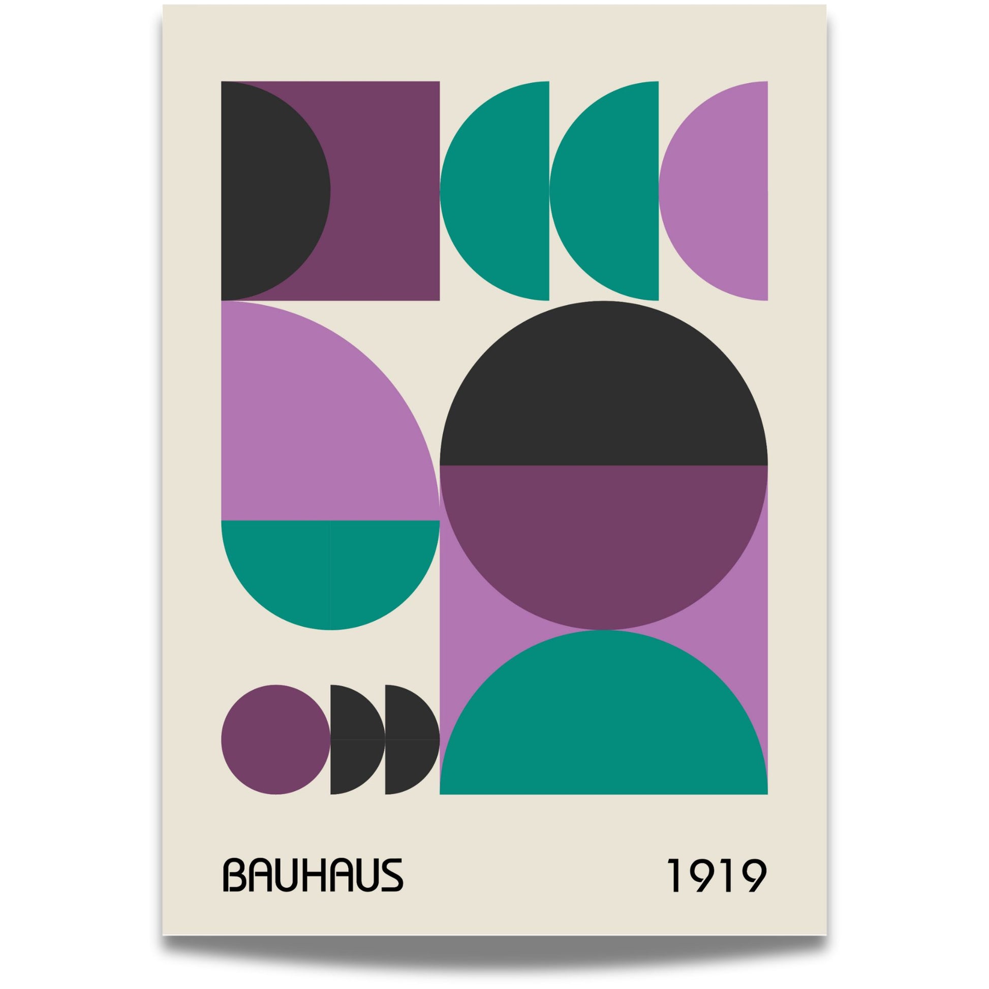 Denne geometriske Bauhaus-inspirerte plakaten kombinerer abstrakte former, rene linjer og en balansert fargepalett i lilla, grønt og svart for å skape en tidløs og elegant veggdekorasjon. 