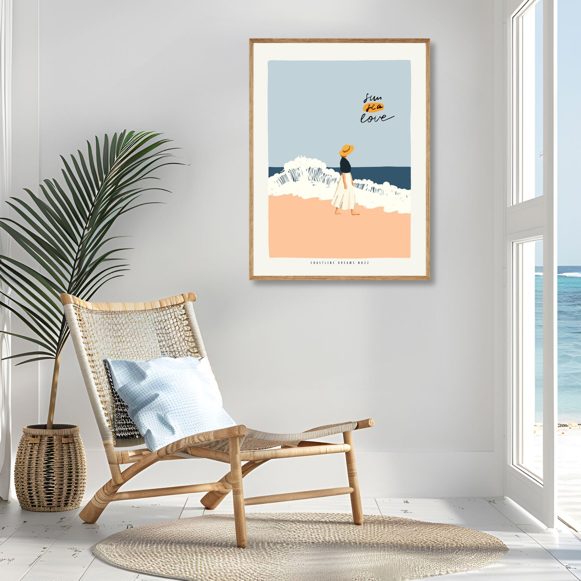 Coastline Dreams No22 – Plakat
Kvinne i solhatt vandrer barfot langs vannkanten mens bølgene slår inn. Teksten "sun sea love" understreker den varme følelsen av sommer og frihet. Illustrasjon viser plakat i eik ramme.
