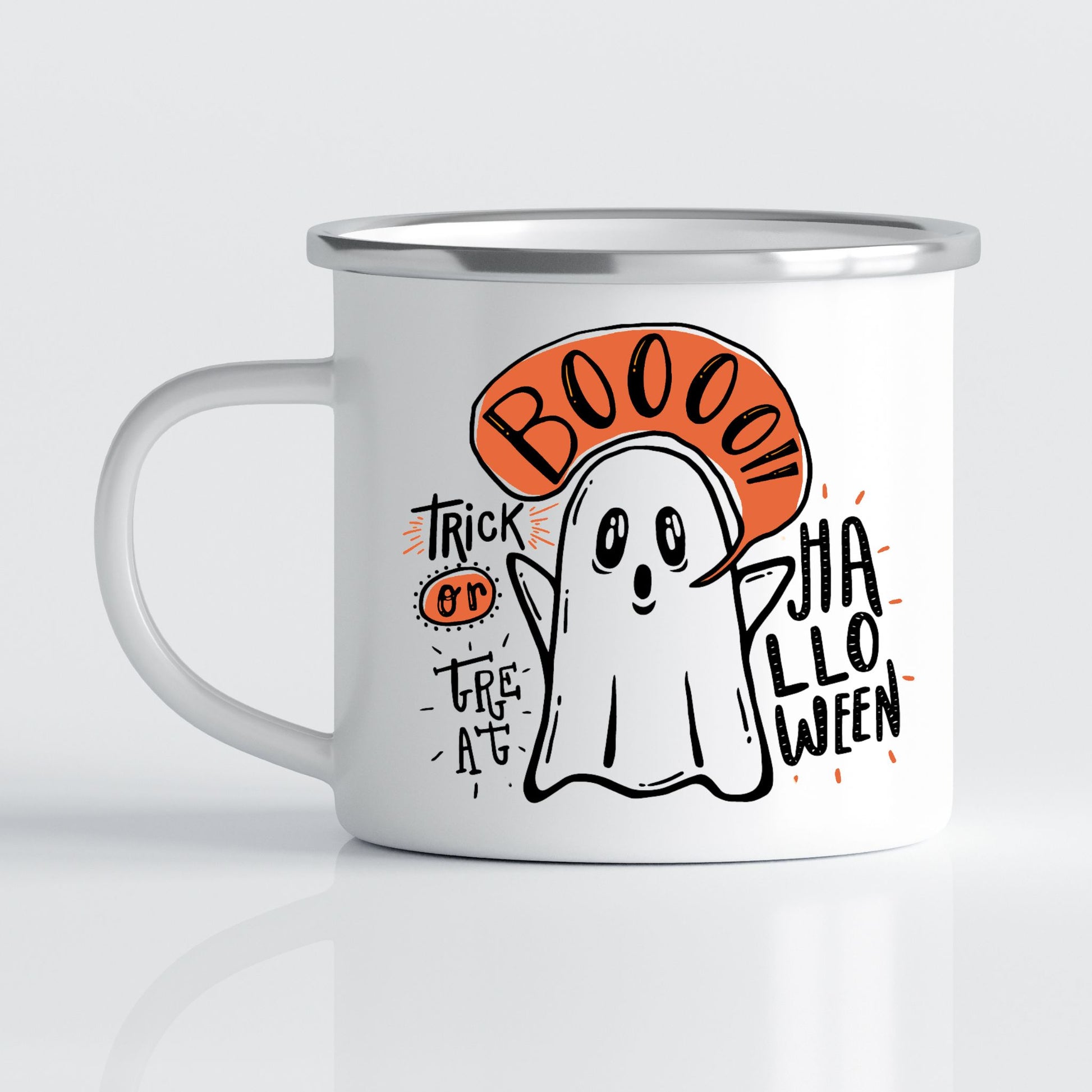 Med et sjarmerende&nbsp;"Boo Ghost" og "Trick or Treat" design, vil dette kruset garantert fremkalle smil hver gang du tar en slurk. Illustrasjonsfoto.