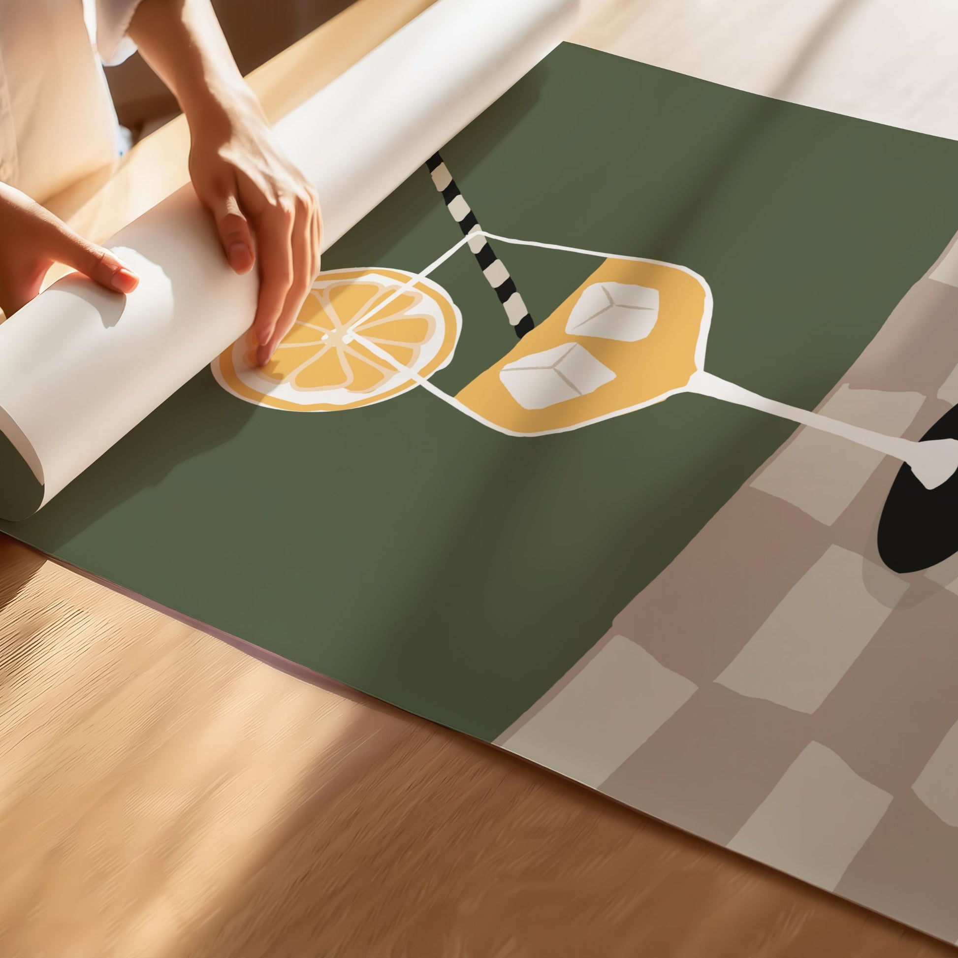 En moderne drinkillustrasjon med klare fargekontraster og elegant oppsett. Illustrasjon viser plakat på print.