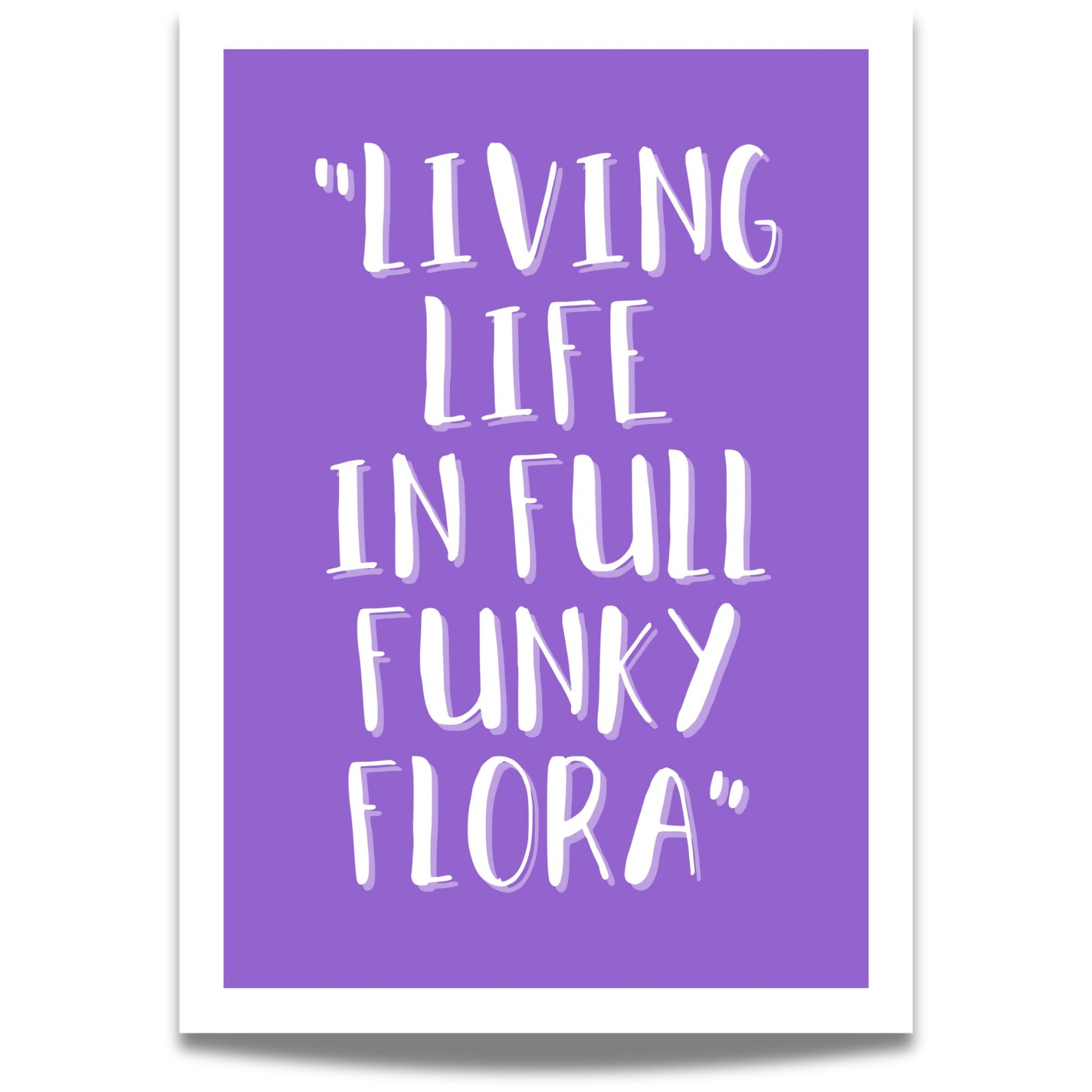 Med lekent håndtegnet typografi og lilla fargevariant, er dette den perfekte følgesvenn til Funky Flora-serien.