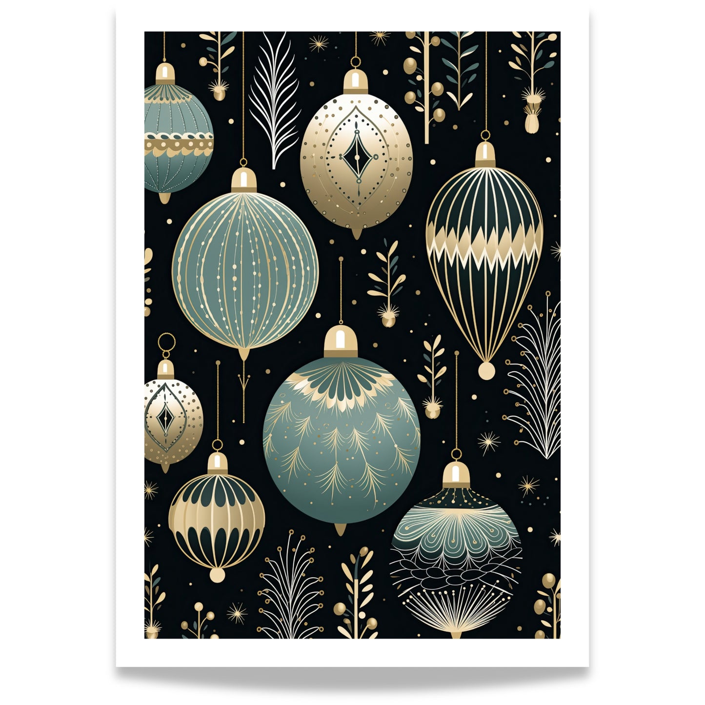 Et elegant mønster av gull og sjøgrønne julekuler mot mørk bakgrunn.