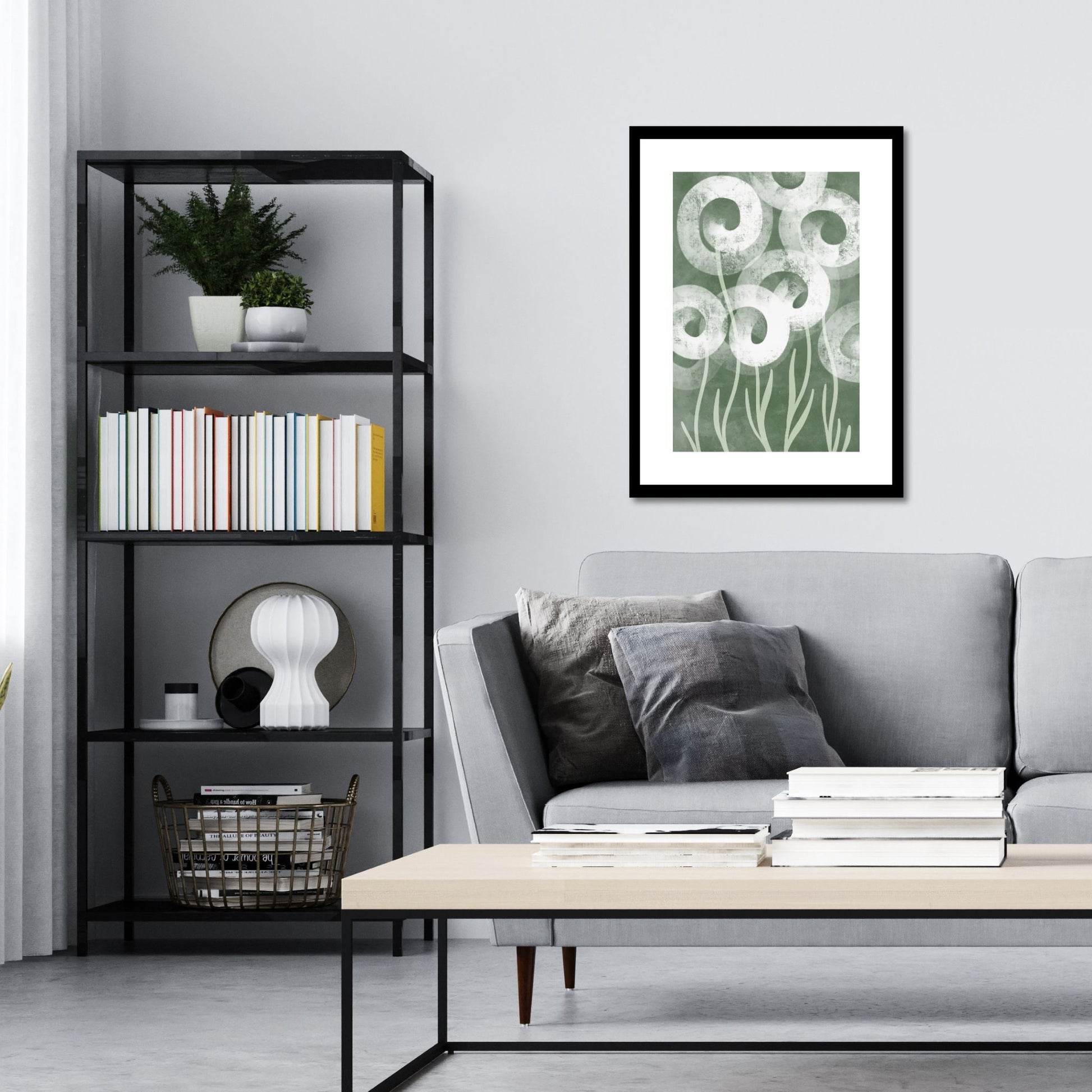 Green Abstract plakat. Med sine beroligende grønne toner og sofistikerte design, tilfører denne plakaten en følelse av ro og harmoni til ethvert rom. Illustrasjonen viser plakat i sort ramme på en vegg over en sofa.