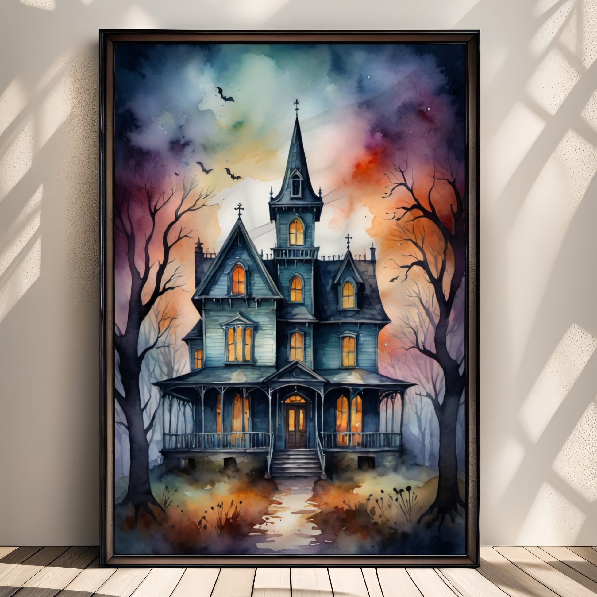 “Haunted Manor” viser et gotisk herskapshus i skumring, med varme lys i vinduene og nakne trær i silhuett. Illustrasjon viser plakat uten hvit kant i sort ramme.