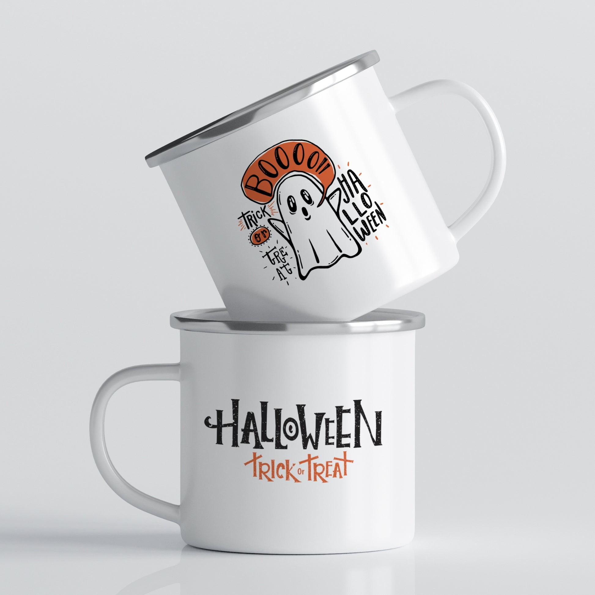 Med et sjarmerende&nbsp;"Boo Ghost" og "Trick or Treat" design, vil dette kruset garantert fremkalle smil hver gang du tar en slurk. Illustrasjonsfoto.