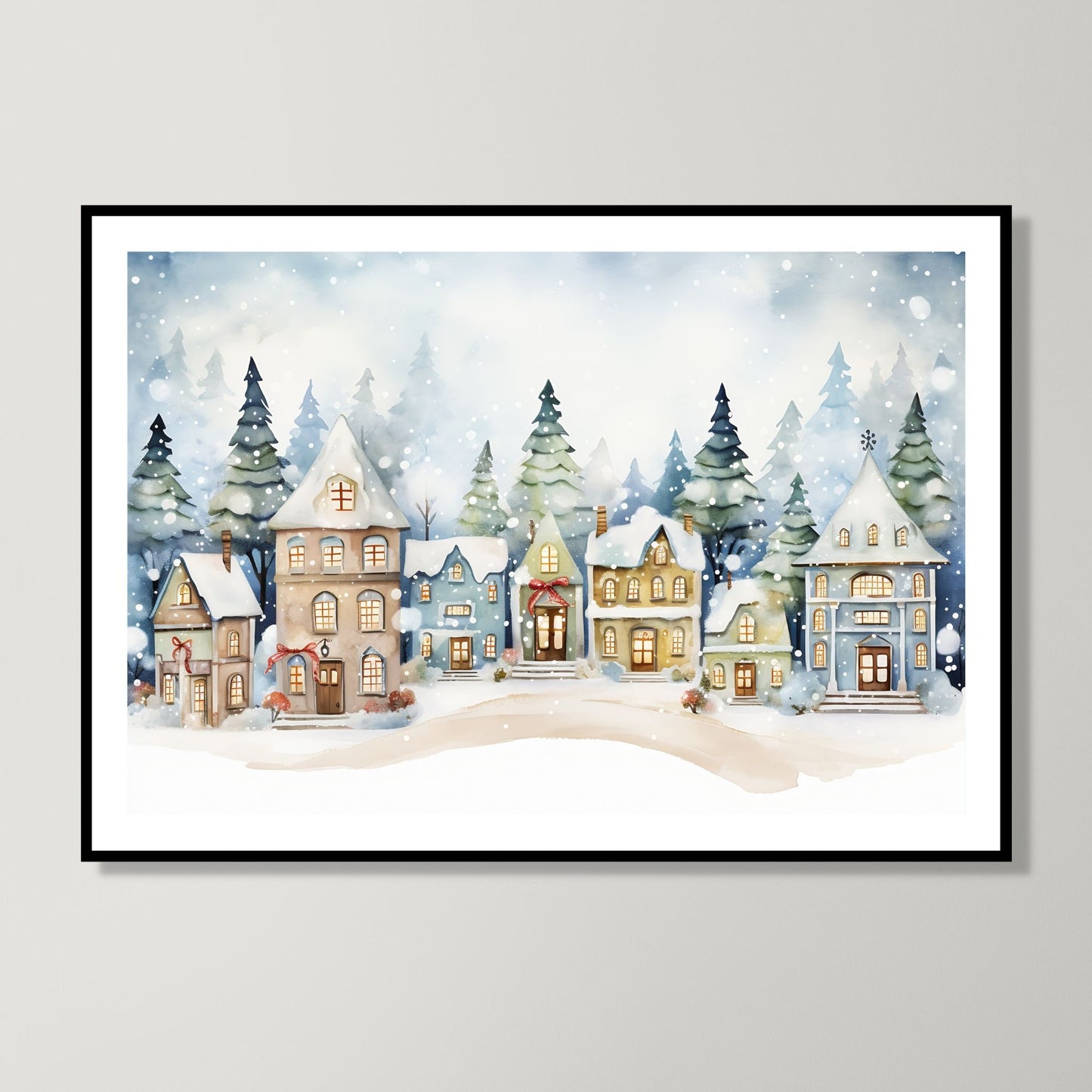 Illustrasjon som viser Grafisk motiv av en snøkledd liten landsby. Snøen faller ned over de små husene og skaper julestemning. Motivet henger i sort ramme på en vegg.