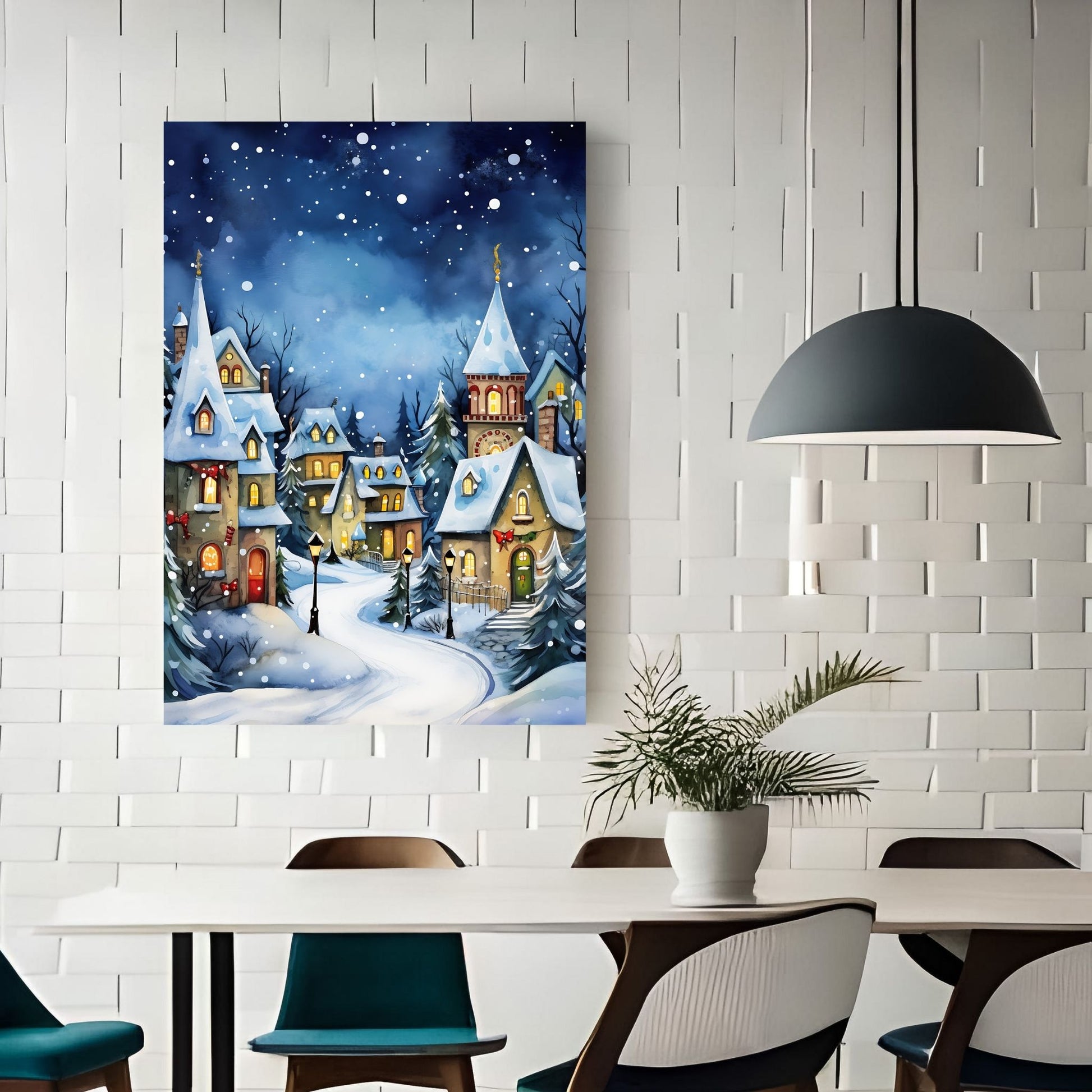 Grafisk motiv av en snøkledd liten landsby. Snøen faller ned over de små husene og skaper julestemning. Illustrasjonen viser motivet på lerret som henger på en vegg over et spisebord.