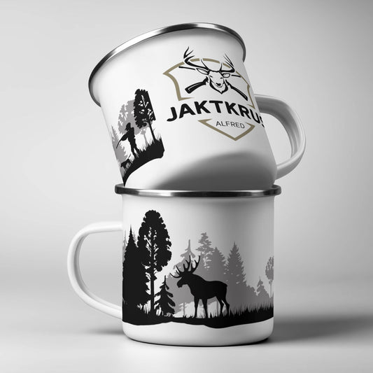 Jaktkrus No4 har et motiv av elgjakt og kan tilpasses med navn.