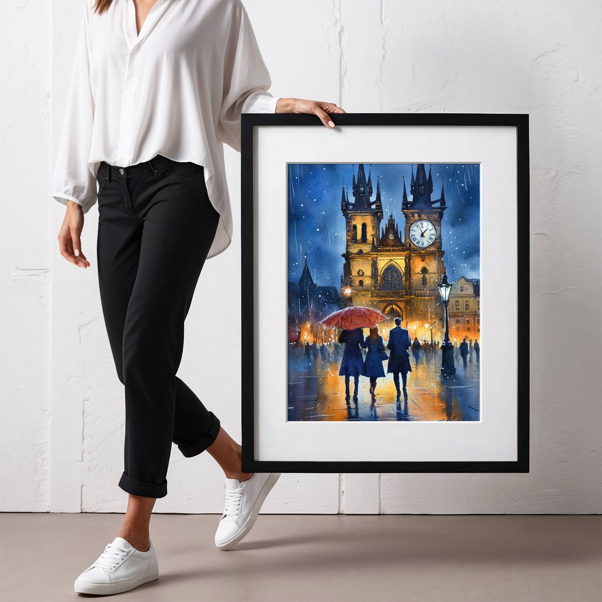 Opplev magien av en regntung kveld i Praha med Kveld i Praha – en kunstplakat i vakker akvarellstil. illudtrsasjon viser plakat med passepartout sort ramme.