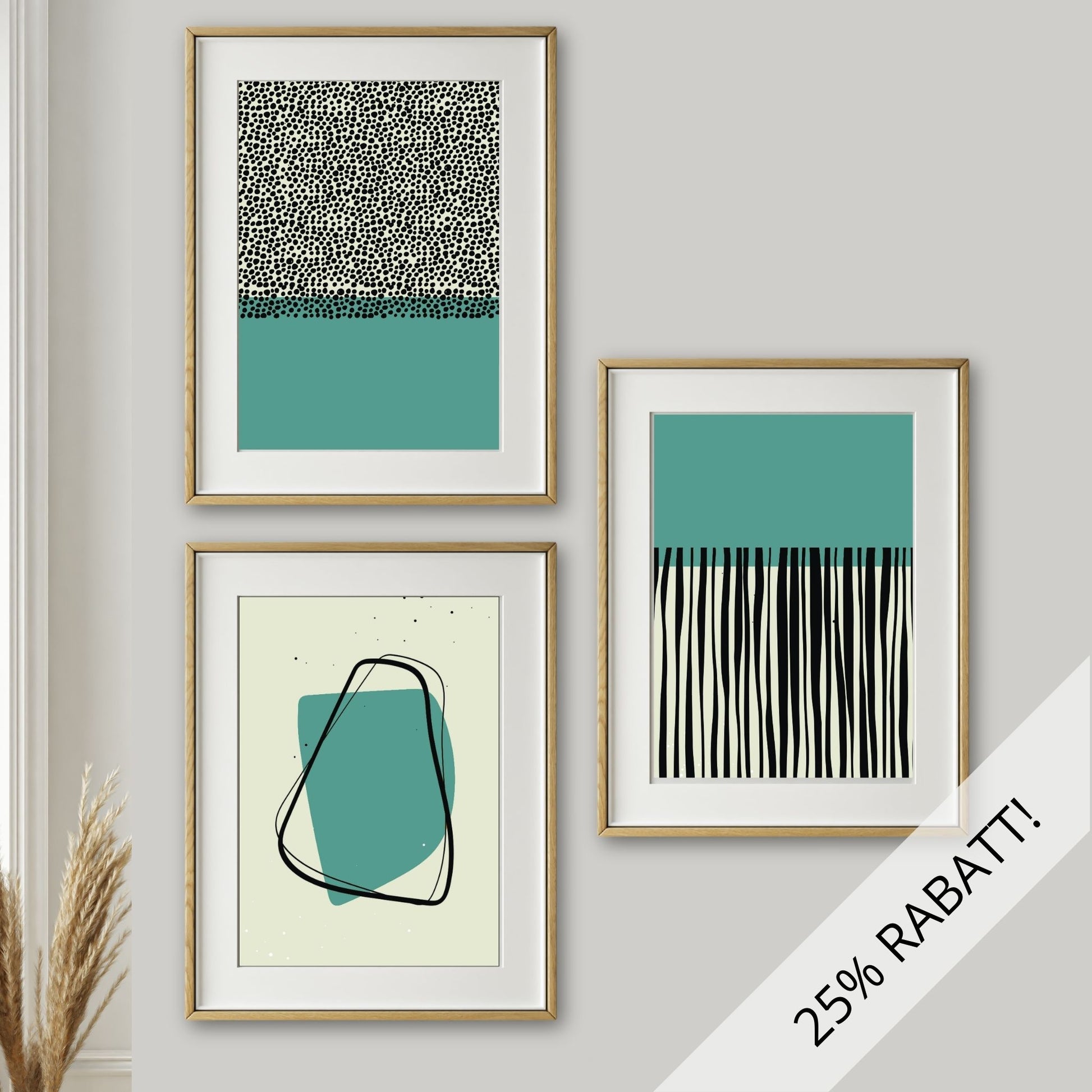 Grafisk abstrakte kunstplakat kombinerer elegant svart og grønn på en subtil beige bakgrunn. Illustrasjonsfoto viser serien "Minimal Abstract Art Collection - Green" som plakat i treramme.