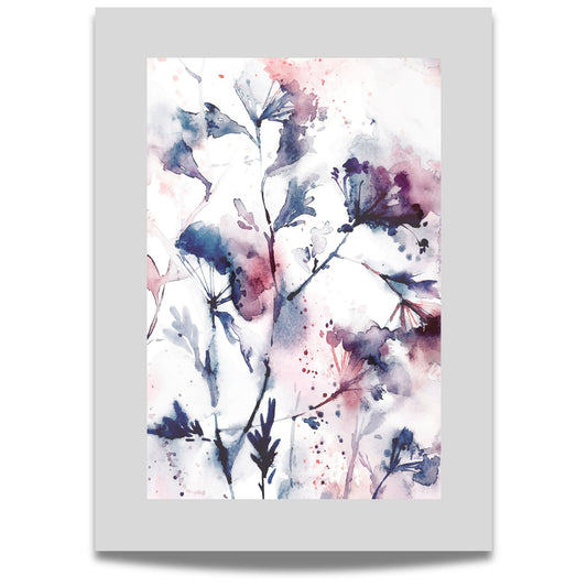 Midnight Bloom – en elegant og stemningsfull akvarellplakat som kombinerer myke blomsterdetaljer med en kunstnerisk, abstrakt touch.