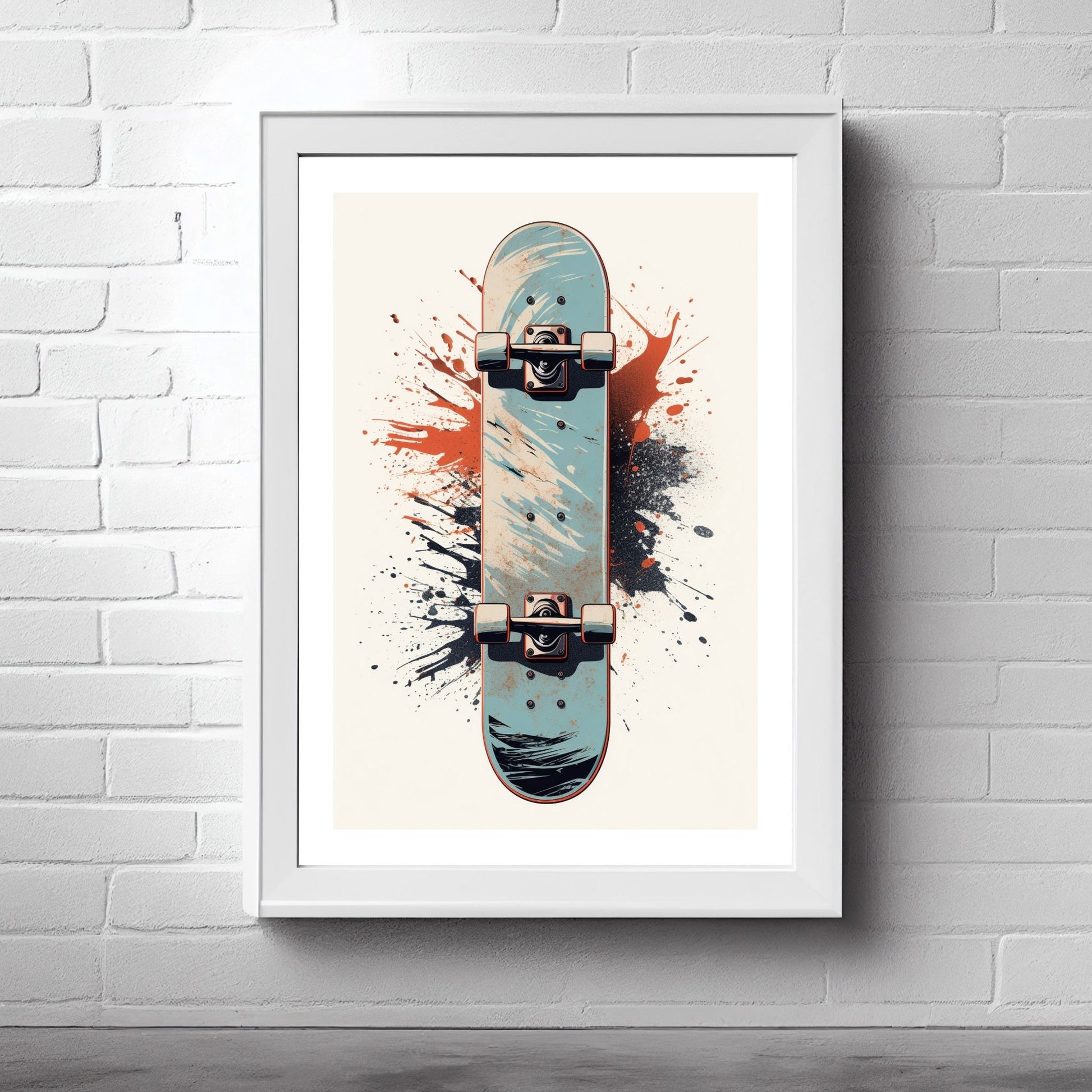 Oppdag vår fantastiske Skateboard Plakat og Lerret – en grafisk illustrasjon som bringer energien og spenningen fra skateboardverdenen rett inn i ditt hjem. Illustrasjonsbildet viser plakaten i hvit rame på en murvegg.