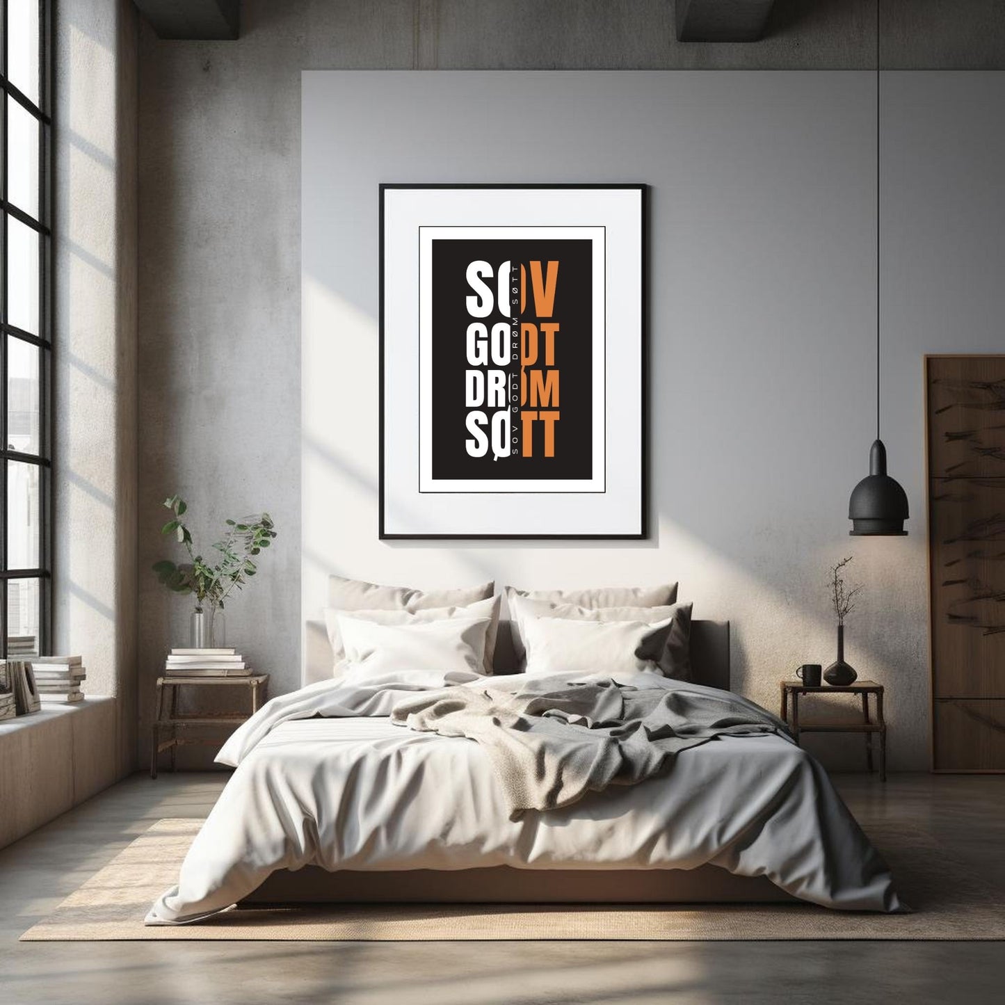 "Sov godt drøm søtt" - tekstplakat med hvit og oransje tekst, og sort bakgrunn. Illustrasjon viser plakat i sort ramme og hvit passepartout på en vegg over en seng.