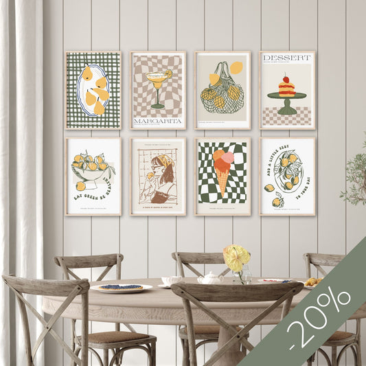 Et friskt og sjarmerende galleri med sitroner, mandariner, iskrem og kaker i retro stil. Her får du følelsen av sommer hele året – perfekt til kjøkkenveggen eller en fargerik kafékrok.