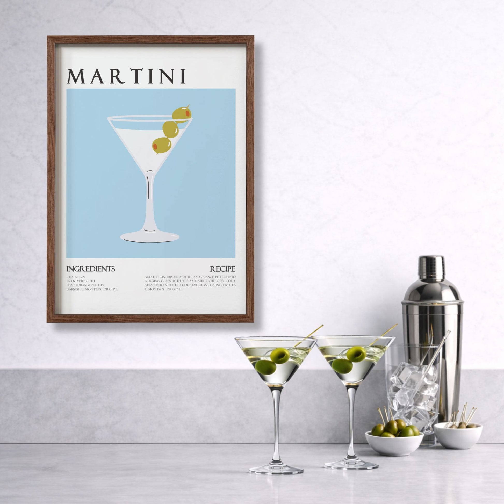 Martini cocktail plakat i baroppsett med glass og shaker