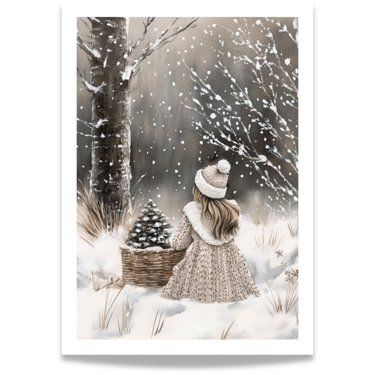 Liten jente med lue og kjole står ved en kurv med kongler i et snødekt skoglandskap.