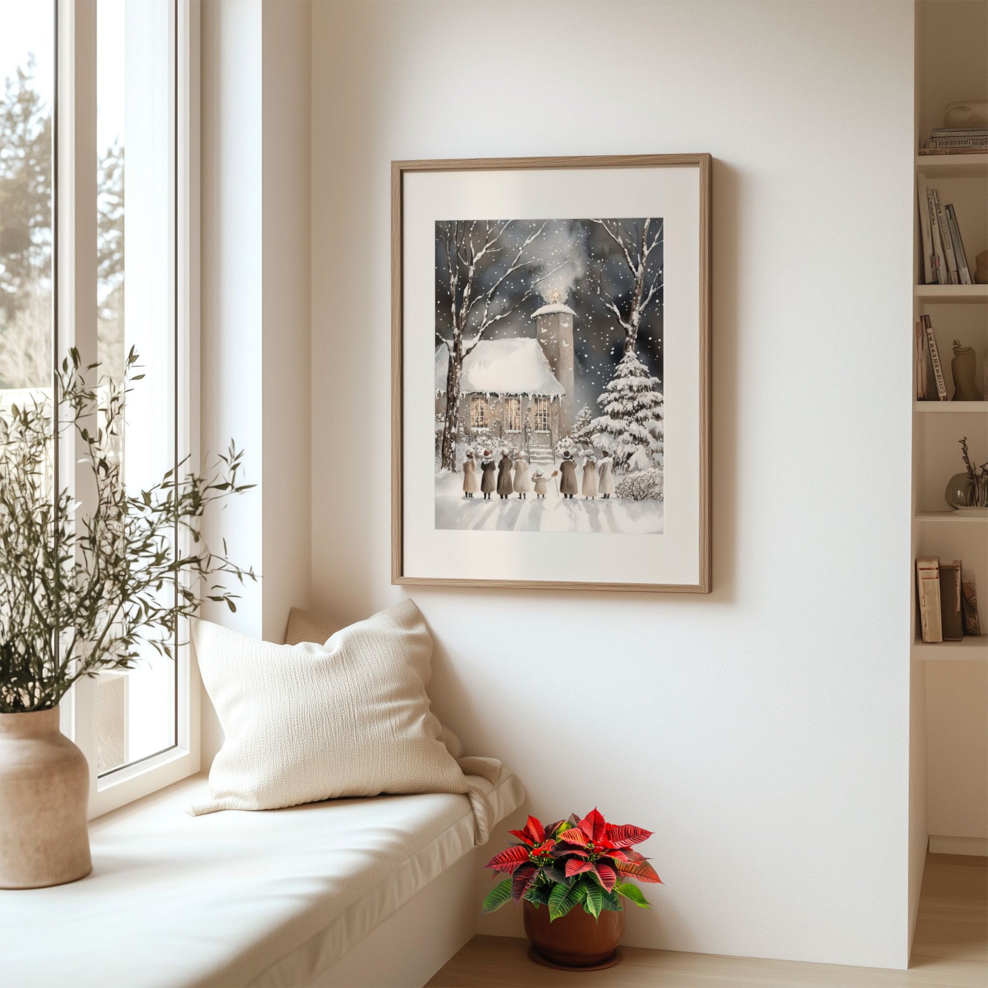 Julekirke i snø med mennesker som står foran, omringet av snødekte trær og vinterstemning. Illustrasjon viser plakat med passepartout i eik ramme.