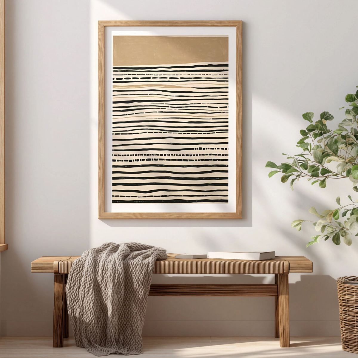 Linear Harmony kunstplakat i eikeramme i lyst nordisk interiør