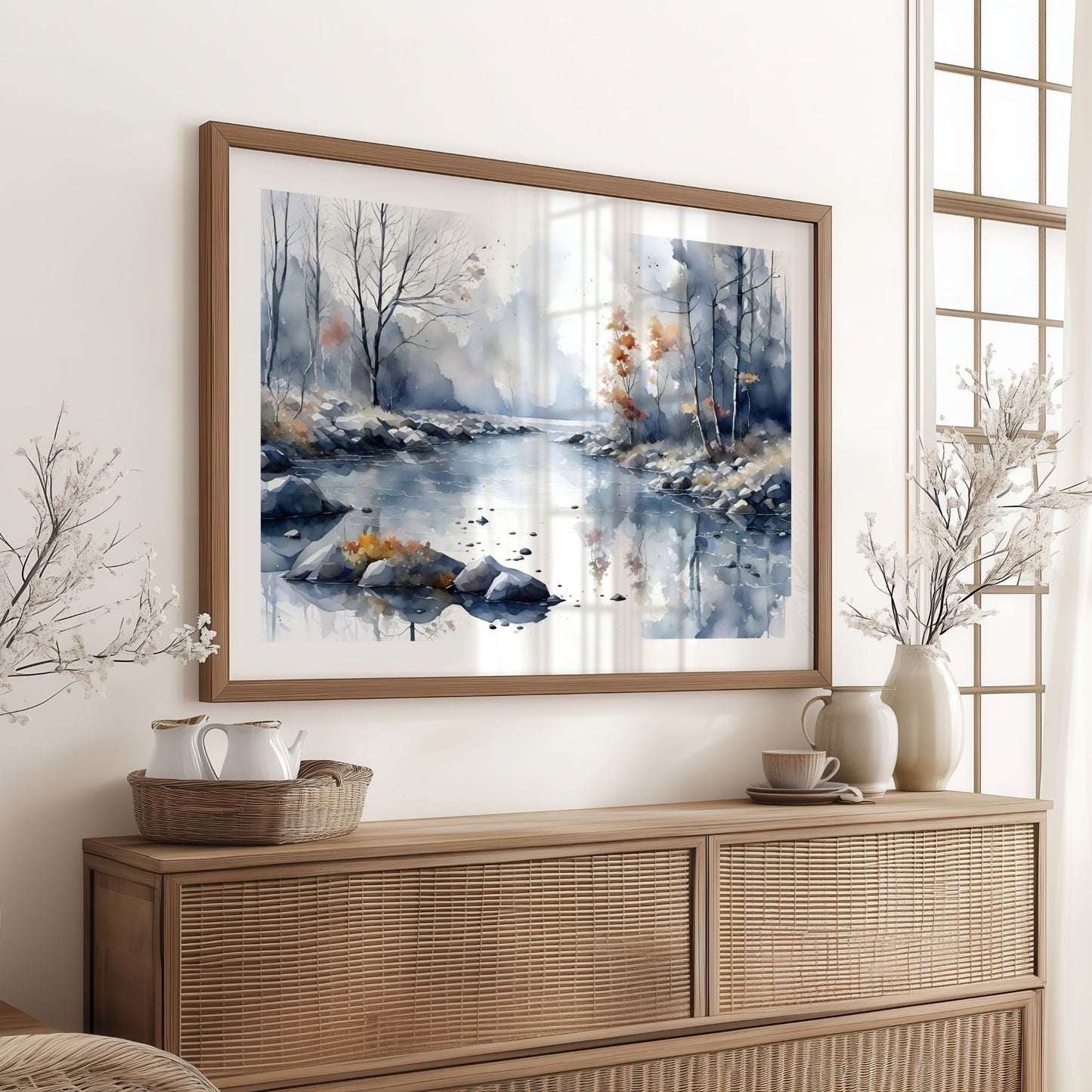 Misty River Bend horisontal plakat over skjenk i lyst nordisk interiør